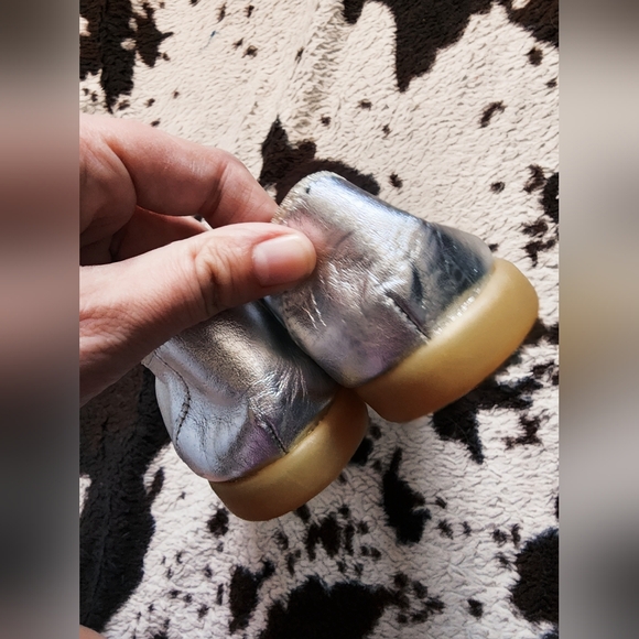 "DEE GEE" WOMEN'S 60'S LEATHER FLATS - SILVER - Picture 3 of 6